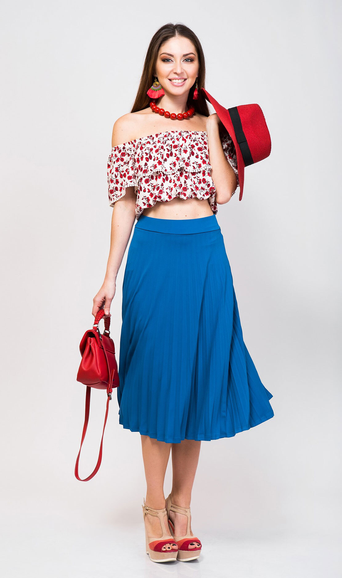 Gender-Fluid Fashion Goes Mainstream